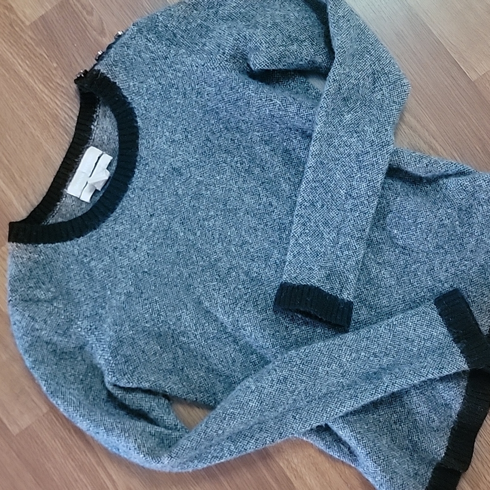 Banana Republic sweater